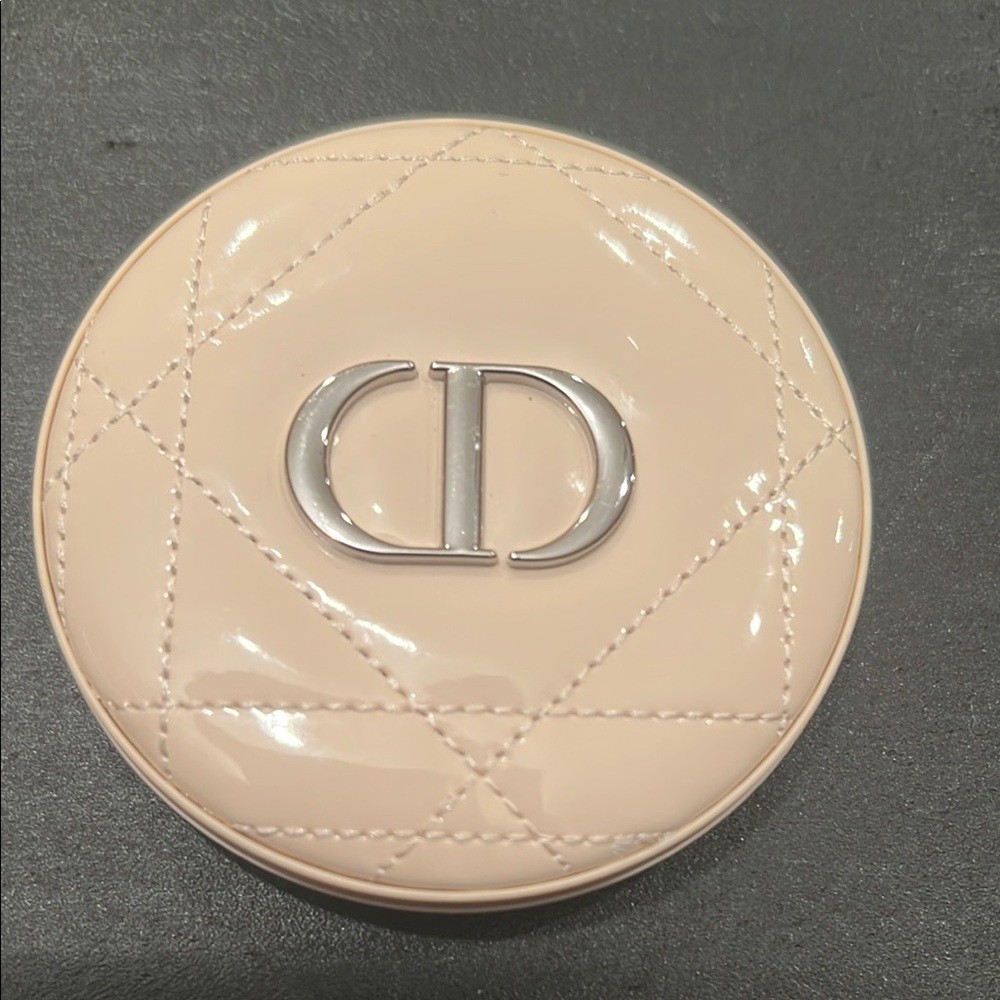 Dior Forever Highlighting Powder Nude 01